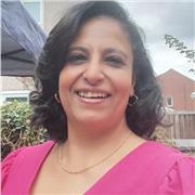 I give private lessons tailored to your level and learning needs.